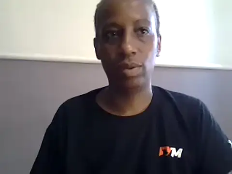 Snapshot of AfricanPrincesss2 chatting on December 2024 08:32:02 AM AfricanPrincesss2 online show from December 2024 08:32:02 AM