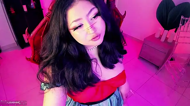 Snapshot of Lena_sweetx chatting on February 2025 09:43:01 PM Lena sweetx online show from February 2025 09:43:01 PM