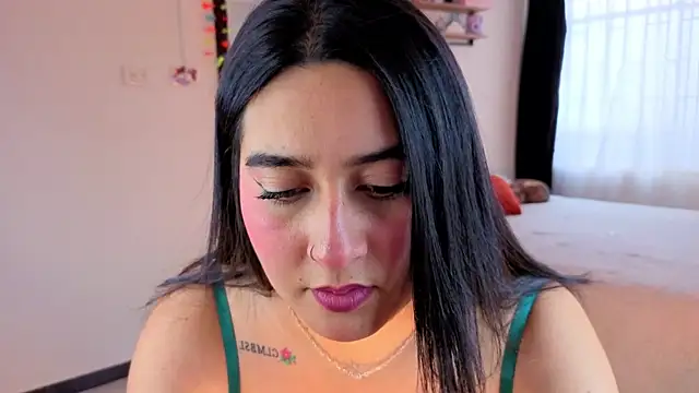 Snapshot of serenna_se chatting on July 2026 08:36:01 PM serenna se online show from July 2026 08:36:01 PM