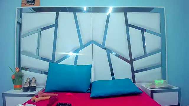 chanel hot 001 online show from November 2025 05:06:01 AM