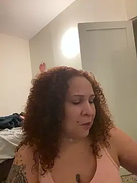 Snapshot of ladycreamypr2 chatting on February 2026 03:24:01 AM ladycreamypr2 online show from February 2026 03:24:01 AM