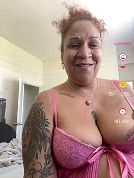 ladycreamypr2 online show from July 2026 06:51:02 PM