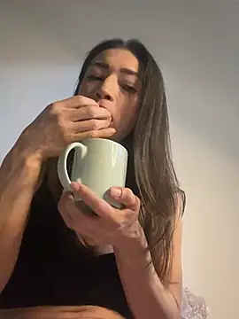 Yulia sx online show from February 2025 01:15:01 AM