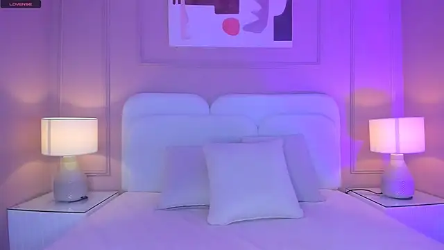 aria greco online show from November 2025 04:13:02 AM