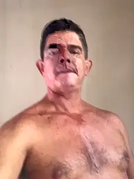 Snapshot of Marobronco chatting on June 2026 02:30:01 PM Marobronco online show from June 2026 02:30:01 PM