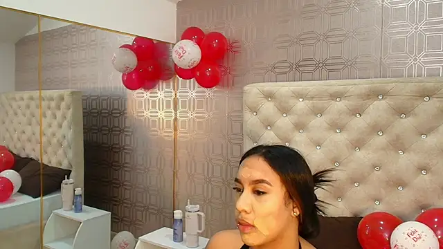 Sara Desire online show from February 2025 12:58:02 PM