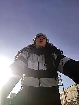 rebekka simpson online show from November 2025 12:05:02 PM