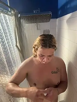 allissonw13 online show from December 2025 03:37:02 AM