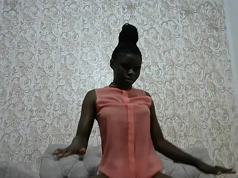 hottgirlval online show from February 2026 11:01:01 PM