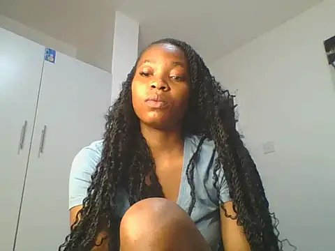 Snapshot of _Becky002 chatting on June 2026 10:47:02 AM Becky002 online show from June 2026 10:47:02 AM