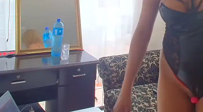 Snapshot of karmicQueen669 chatting on December 2024 03:42:02 PM karmicQueen669 online show from December 2024 03:42:02 PM