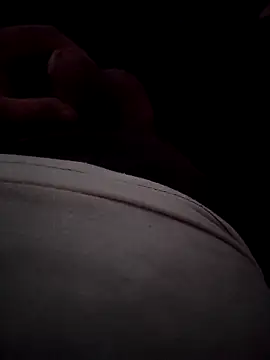 Frutales1402 online show from April 2026 05:26:02 PM