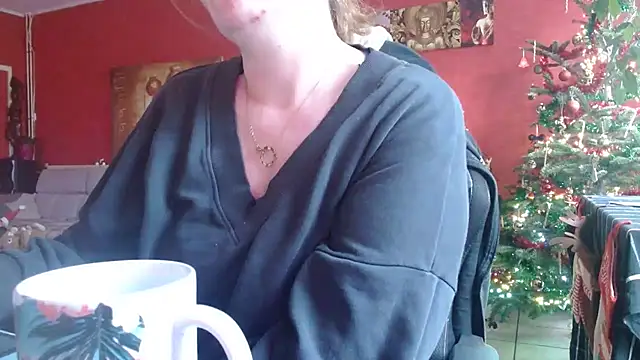 cruellaculdenfer67 online show from December 2025 02:15:01 PM