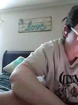 velvetta  online show from February 2025 08:53:01 PM