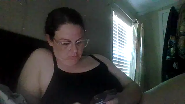 velvetta  online show from November 2025 07:46:02 PM