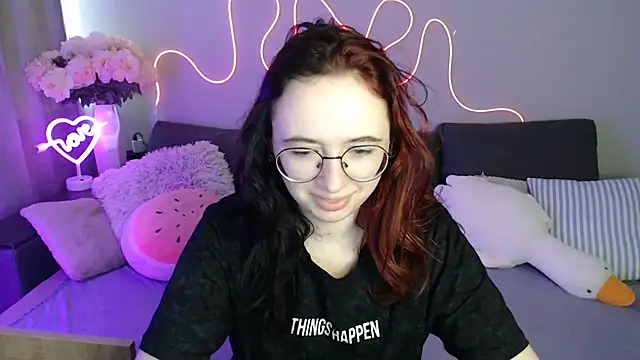 Snapshot of Mini_Diva chatting on June 2026 08:22:02 AM Mini Diva online show from June 2026 08:22:02 AM