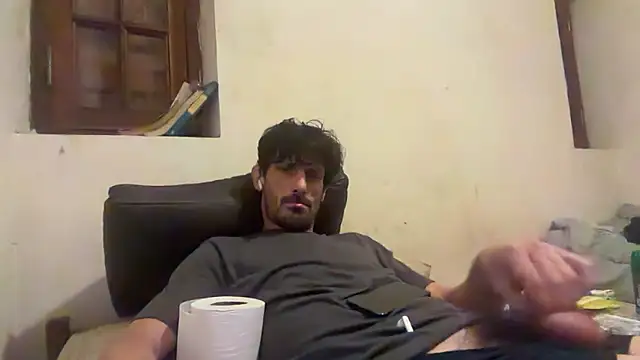 Snapshot of nicolaaaaas chatting on February 2026 01:32:02 PM nicolaaaaas online show from February 2026 01:32:02 PM