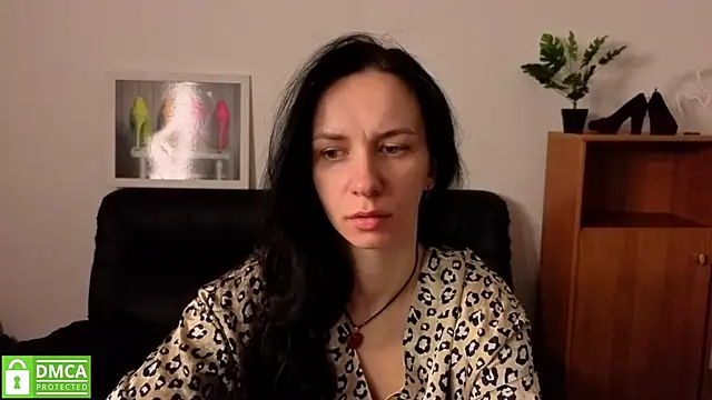 annakillianox online show from April 2026 05:23:01 AM