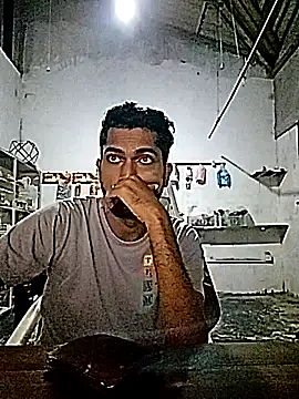 Heman100492 online show from October 2025 05:35:01 PM