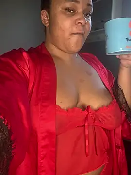 Snapshot of yourfavlightskinn chatting on December 2024 03:20:02 PM yourfavlightskinn online show from December 2024 03:20:02 PM