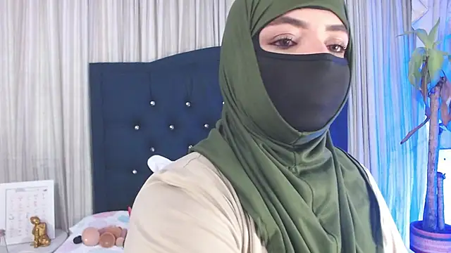 Uzra hayed online show from December 2024 07:42:02 PM