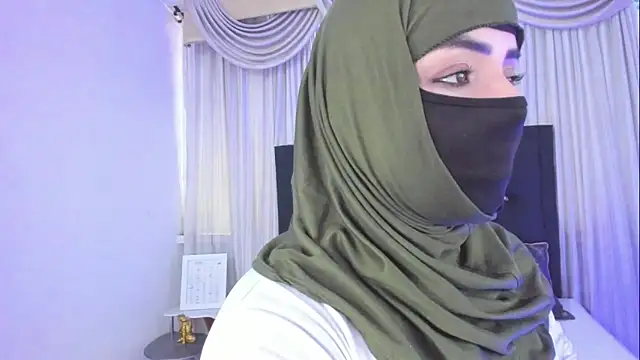 Uzra hayed online show from February 2026 08:05:02 PM