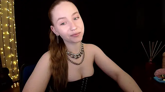 SindiWatsoon online show from April 2026 08:42:01 AM