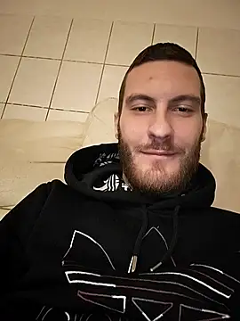 Snapshot of Zoomorriss@xh chatting on December 2025 02:40:01 AM Zoomorrissxh online show from December 2025 02:40:01 AM