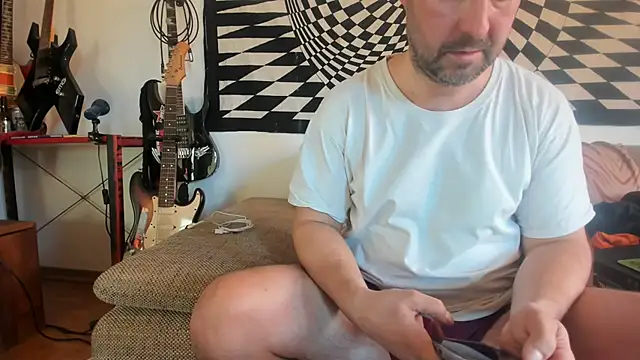 Snapshot of soulfuck92 chatting on January 2025 01:47:01 PM soulfuck92 online show from January 2025 01:47:01 PM