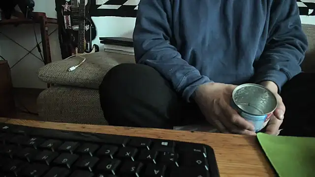 Snapshot of soulfuck92 chatting on February 2025 02:55:02 PM soulfuck92 online show from February 2025 02:55:02 PM