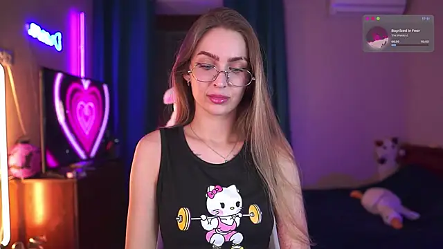 Kamila icee online show from November 2025 08:19:02 PM