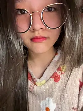 Krixxi22 online show from March 2026 02:03:02 PM