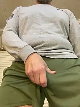 Snapshot of Realybigdill chatting on October 2025 02:08:01 AM Realybigdill online show from October 2025 02:08:01 AM