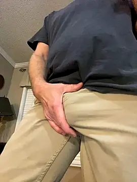 Snapshot of Realybigdill chatting on November 2025 12:21:02 AM Realybigdill online show from November 2025 12:21:02 AM