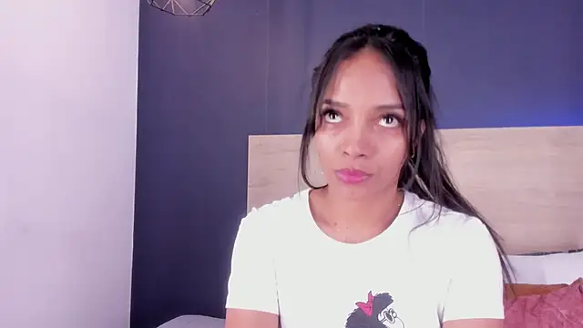 Daliana Beck online show from September 2025 08:46:01 PM