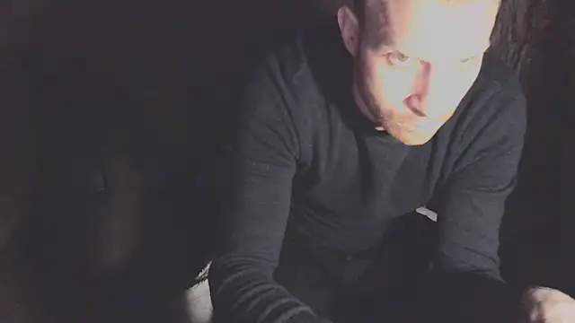 Snapshot of GoodSeksLove chatting on March 2025 08:10:02 PM GoodSeksLove online show from March 2025 08:10:02 PM