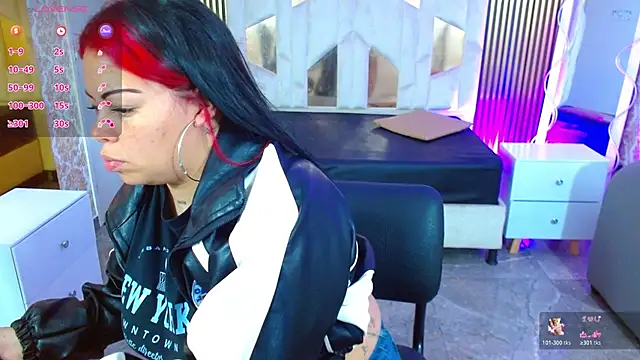 martinna tay online show from October 2025 03:18:02 AM