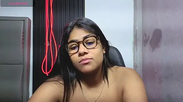 Snapshot of Rubi_boobs_ chatting on June 2026 11:55:01 PM Rubi boobs online show from June 2026 11:55:01 PM