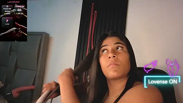 Snapshot of Rubi_boobs_ chatting on July 2026 03:23:01 AM Rubi boobs online show from July 2026 03:23:01 AM