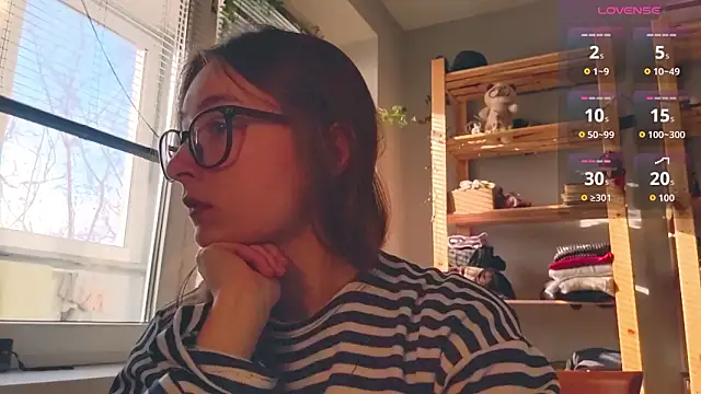 monlight  dana online show from March 2026 01:50:01 PM