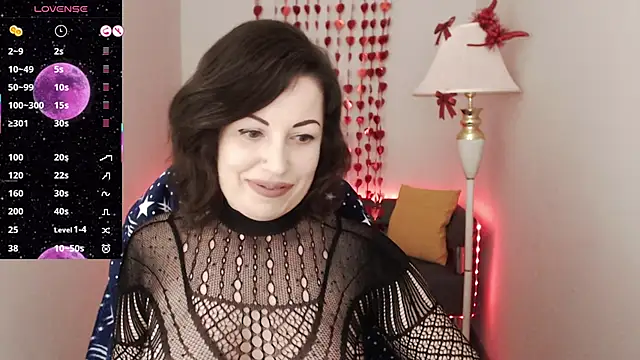 Emily Midlton online show from March 2025 05:24:02 PM