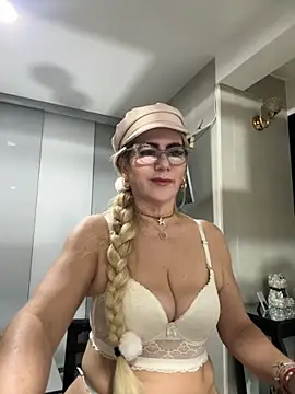 LARIANA RIVERA23 online show from November 2025 05:07:02 AM