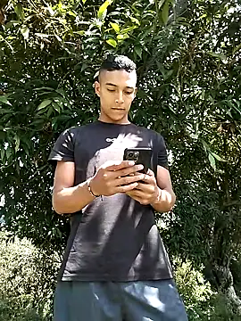 Demiansteven2 online show from November 2025 04:51:02 PM