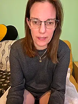 SpiceLea online show from January 2026 08:50:02 AM