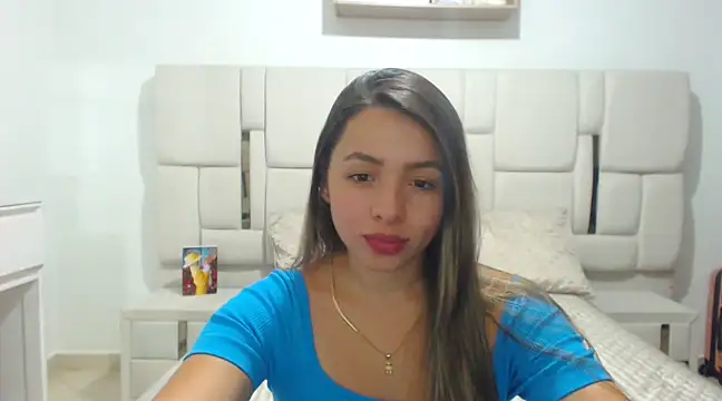 Ammyvelez online show from February 2025 07:52:02 PM