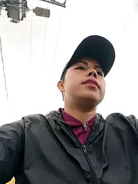  andrea30 online show from November 2025 12:00:02 PM