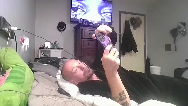 deepinnnnn online show from November 2025 06:46:01 AM