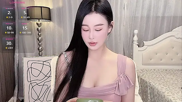 Snapshot of kittyrecalls chatting on March 2025 03:34:01 AM kittyrecalls online show from March 2025 03:34:01 AM