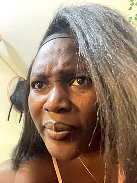 Snapshot of Melanin_babygal chatting on December 2025 09:23:02 PM Melanin babygal online show from December 2025 09:23:02 PM