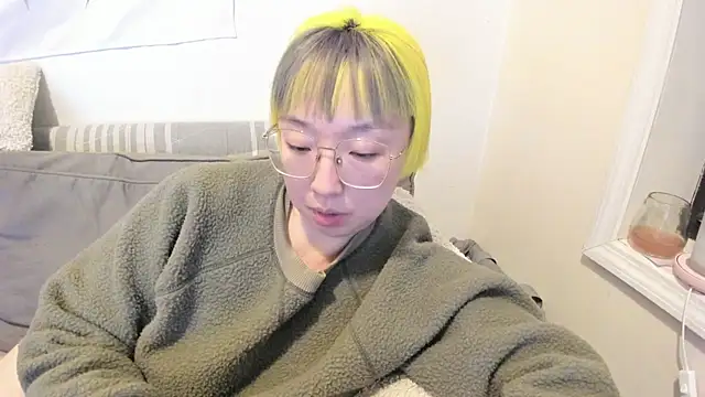 Snapshot of luxgray chatting on March 2026 11:44:01 PM luxgray online show from March 2026 11:44:01 PM